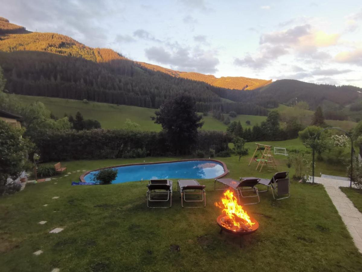 Pool, Pokale, Sauna, Billard, Kirche U. Viel Natur Vordernberg Buitenkant foto