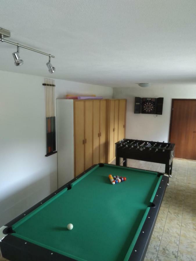 Pool, Pokale, Sauna, Billard, Kirche U. Viel Natur Vordernberg Buitenkant foto
